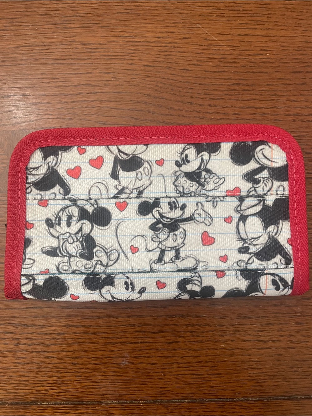Harveys Disney Minnie & Mickey Cartoon Zip Wallet in White and Red